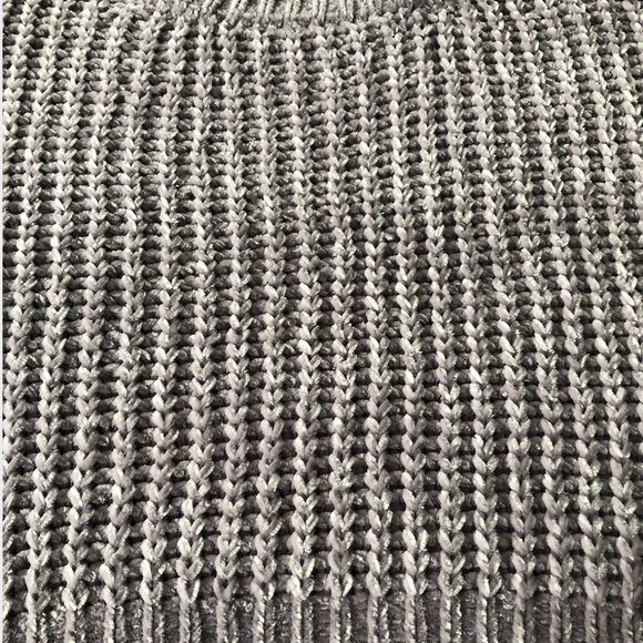 BEAUTIFUL AMAZINGLY SOFT CHENILLE KNIT SWEATER! - Picture 6 of 6